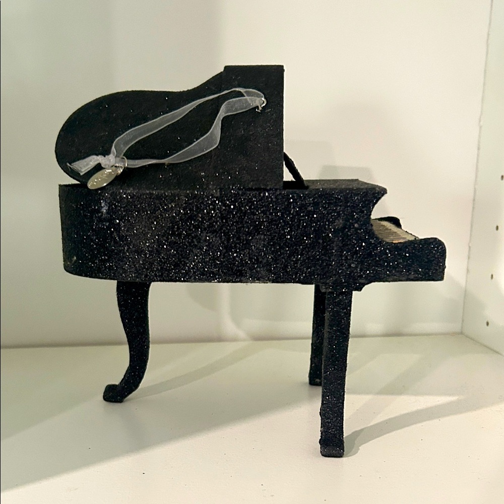 Elegant Black Miniature Grand Piano Sculpture